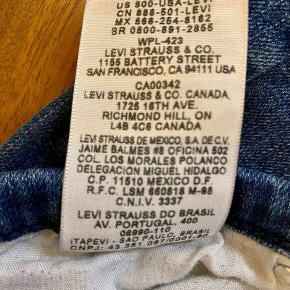 Levi's Dark Blue 515™ Capri Jeans - Picture 8 of 8